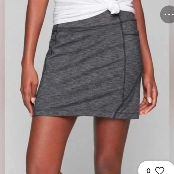Athleta Dresses & Skirts - Athleta cute gray skort in excellent condition!​​​​​
